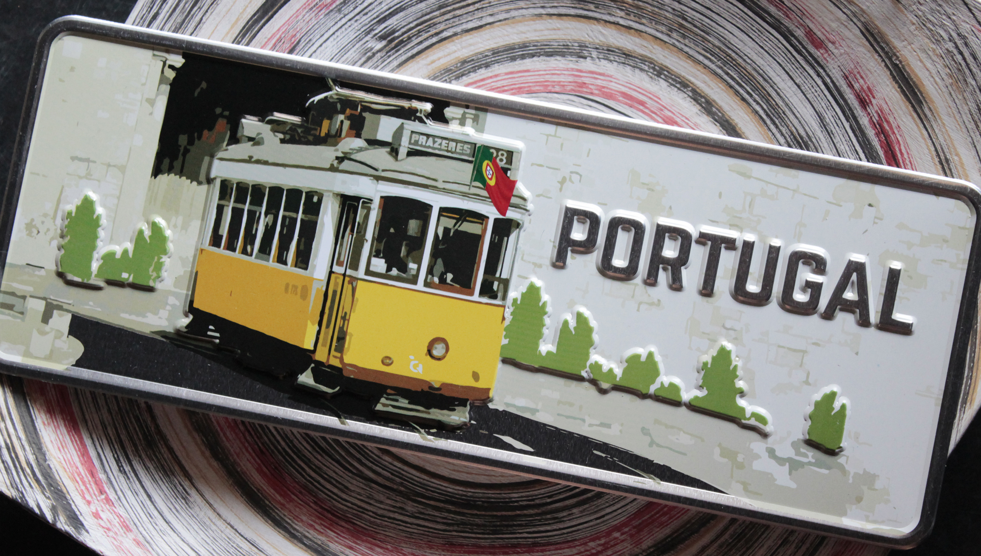 plate-aluminum-portugal-premium-yellow-electric-tram-ocean-plates-aluminum-plates Aluminum Plate Premium Portugal Yellow Electric Tram - Ocean Plates Aluminum Plate